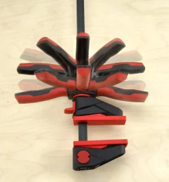 360° Trigger Clamps