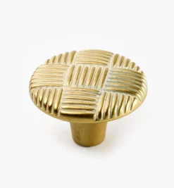 Belwith Tapestry Round Knob