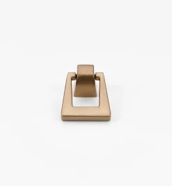 Blackrock Pendulum Pull