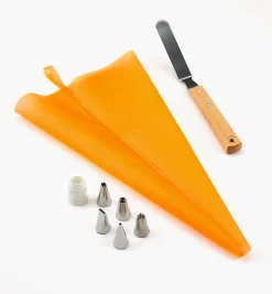 Cake Decorating Set