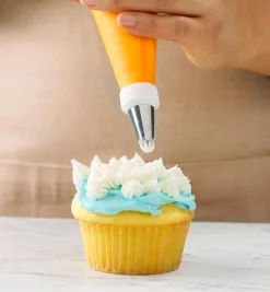 Cake Decorating Set