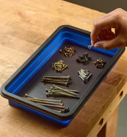 Collapsible Magnetic Trays