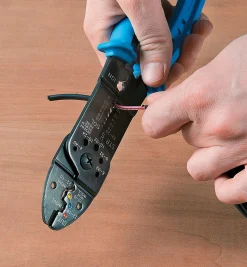 Crimper/Wire Stripper
