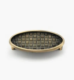 Crosshatch Pattern Handle