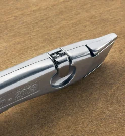 Delphin 2013 Retractable Knife With Holster