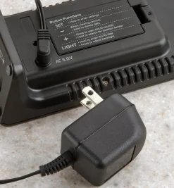 Dual-Display Indoor/Outdoor Weather Station