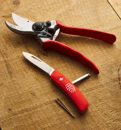 Felco Classic #2 Pruner & Pocket Knife