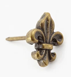 Fleur-de-Lis Clavos (Nails)