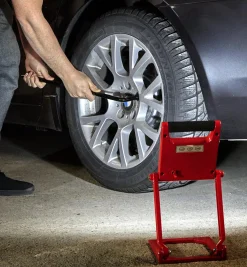 Folding Rechargeable LED Floodlight