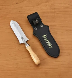 Lee Valley Garden Knives