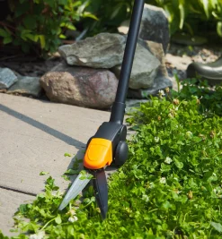 Long-Handled Grass Shears