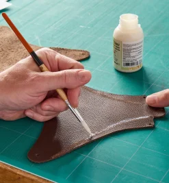 Make It Yourself Gardener's Leather Tool Belt Kit