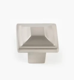 Menlo Park Square Knob