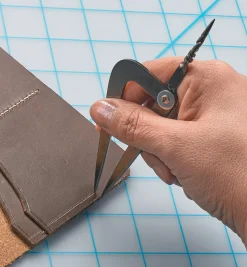Offset Dividers For Leatherworking