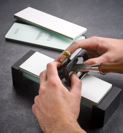 Shapton Set Of 3 GlassStone (GS) HR Stones & Field Holder