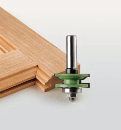Small Reversible Ogee Frame Bit