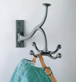 Swivelling Coat Hook