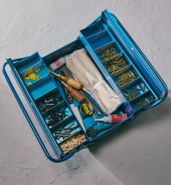 Toyo Large Cantilevered Toolbox