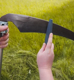 Traditional Austrian Scythe Set