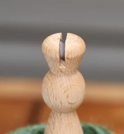 Twine Dispenser With Cutter