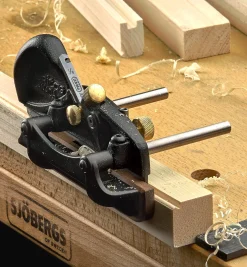 Veritas Left-Hand Box-Maker’s Plow Plane
