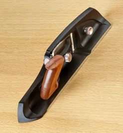 Veritas Miniature Right-Hand Shooting Plane