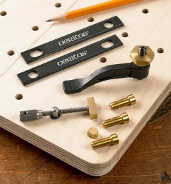 Veritas Miniature Workbench Accessories Set