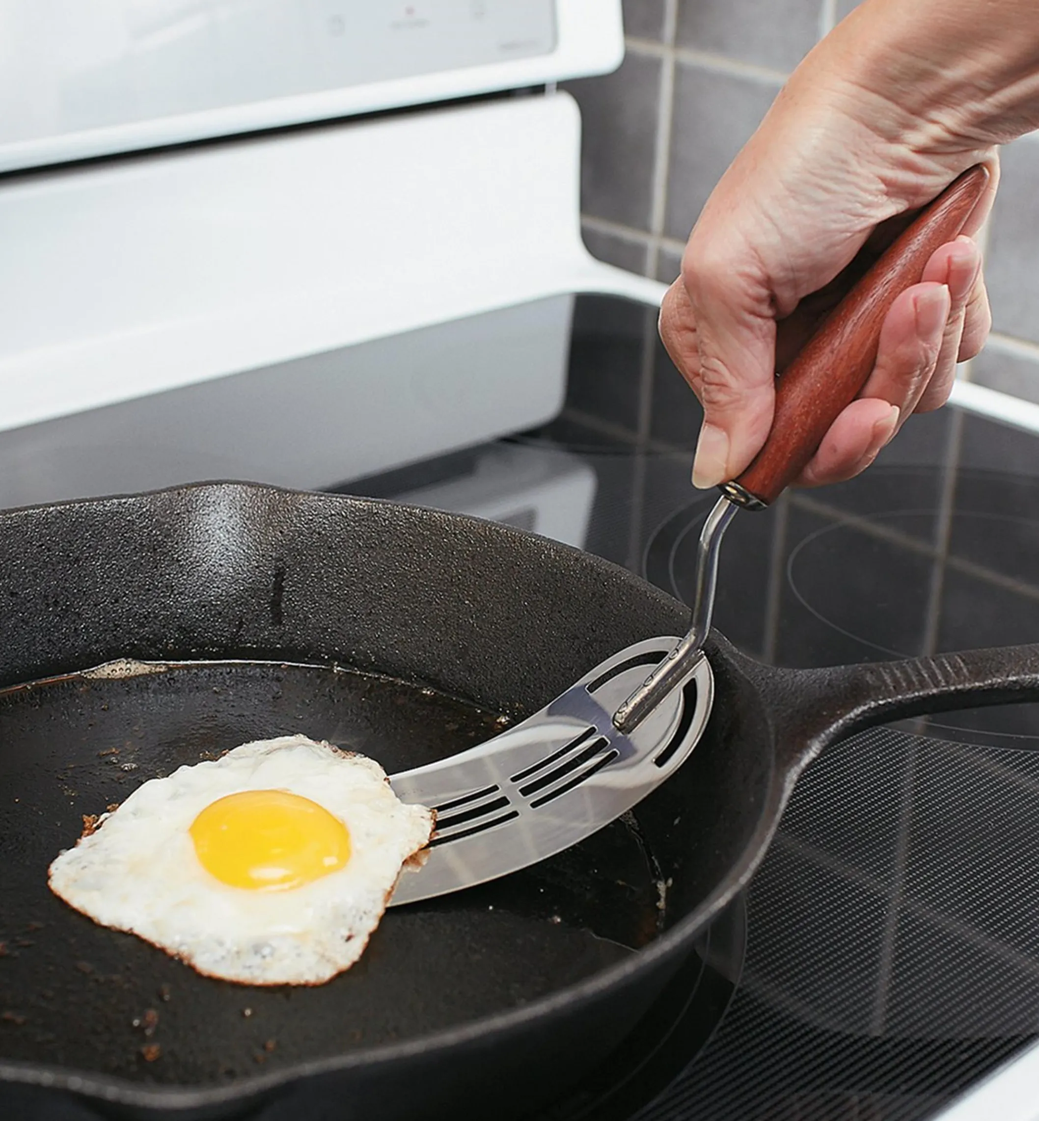 Vintage-Design Slotted Spatula