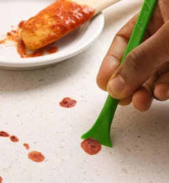 Wide-Blade Scrigit Scraper