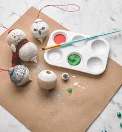 Wooden Ornaments Kit